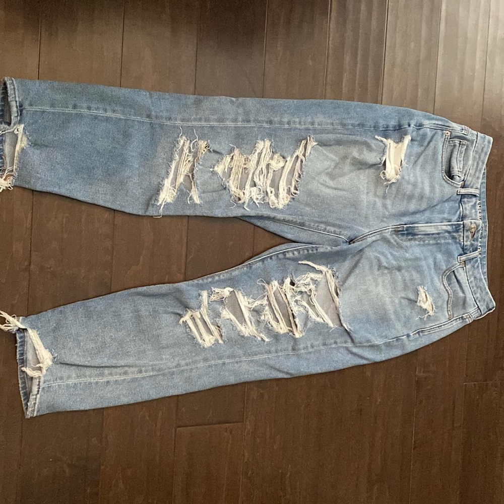 Curvy mom jeans from American eagle